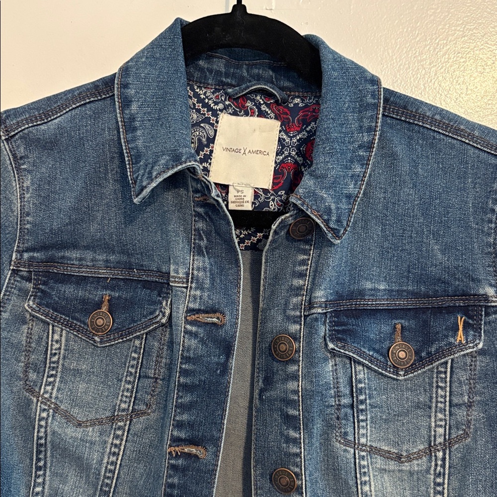 Vintage America Classic Denim Trucker Style Jacket Petite S - Picture 3 of 7